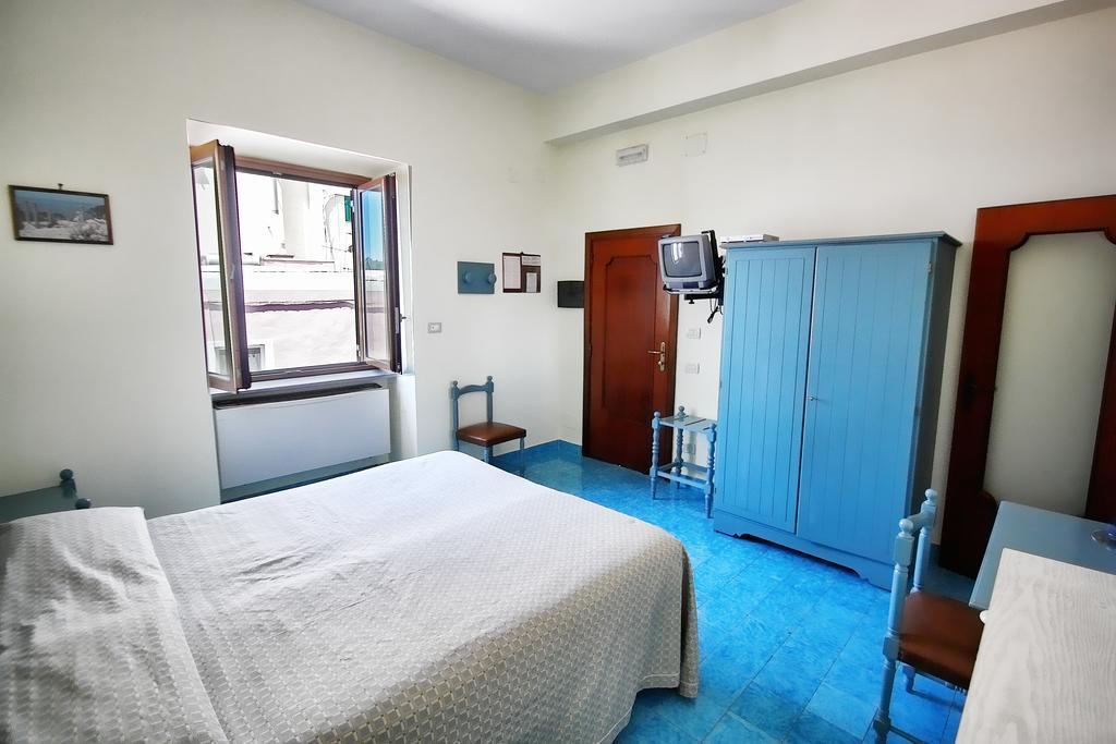 Hotel La Certosa Massa Lubrense Buitenkant foto